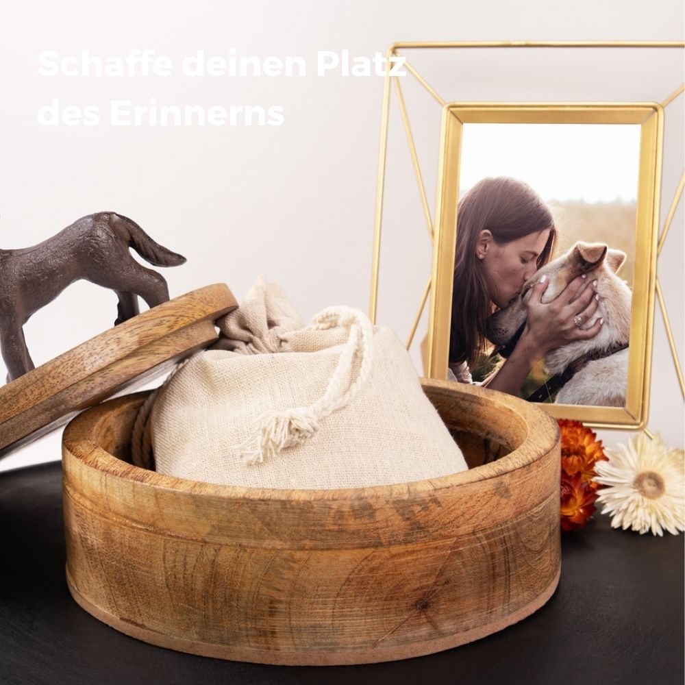 Holz Tierurne "Industrial Style mit Hund"