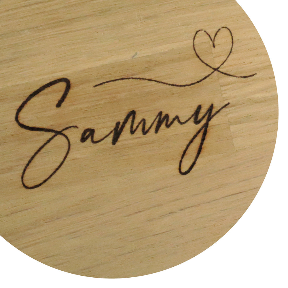 Individuelle Beschriftung in Handschrift mit fliegendem Herz